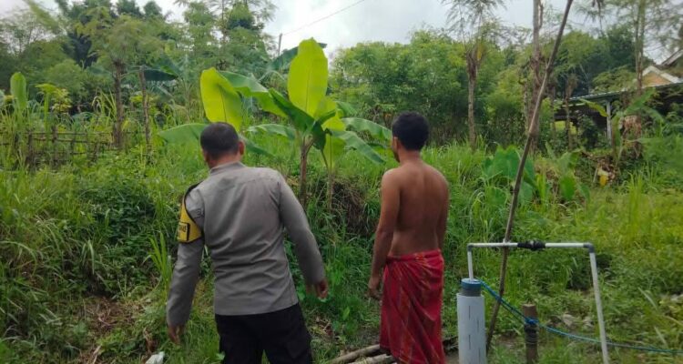 Bhabinkamtibmas Desa Kedaro Dorong Warga Manfaatkan Pekarangan untuk Ketahanan Pangan