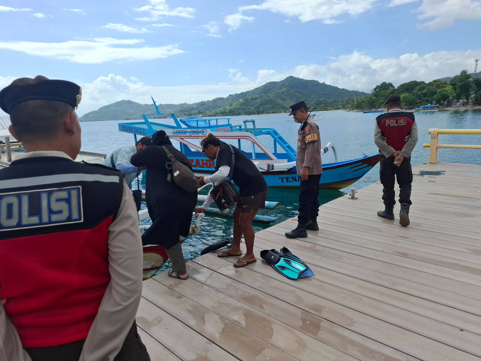 Patroli Rutin Polsek Sekotong: Jamin Keamanan Wisata Pesisir Lombok Barat