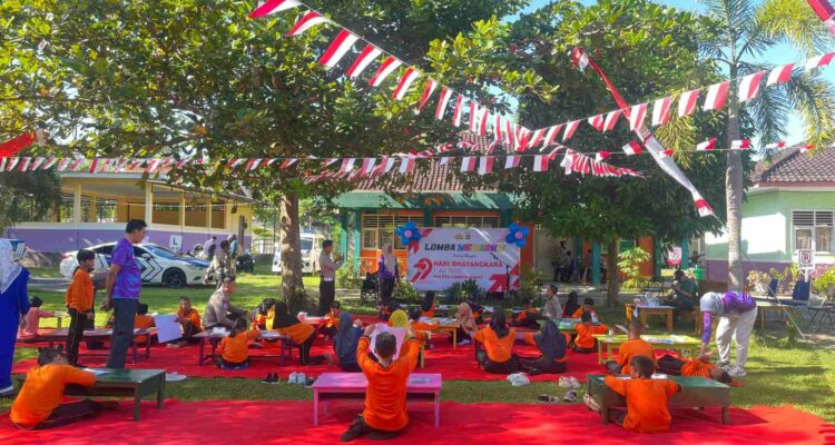 Mewarnai Semangat Bhayangkara di SLBN 2 Lombok Barat