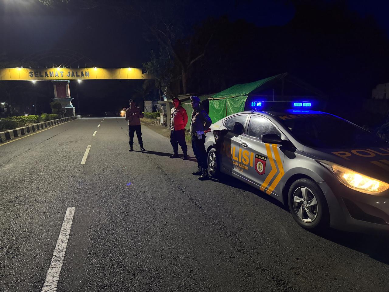 Patroli Blue Light Polsek Kediri Jaga Keamanan Jalan Umum BIL, Cegah Kriminalitas dan Balap Liar
