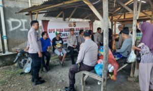 Polres Lombok Barat Gelar Operasi Kamtibmas di Pasar Segenter