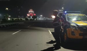 Antisipasi Kejahatan Malam, Sat Samapta Patroli ke Desa Rumak